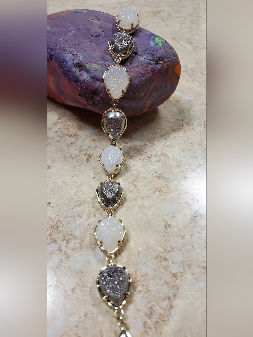 Kendra Scott Brynn Gold Tone Teardrop White And Black Druzy Bracelet